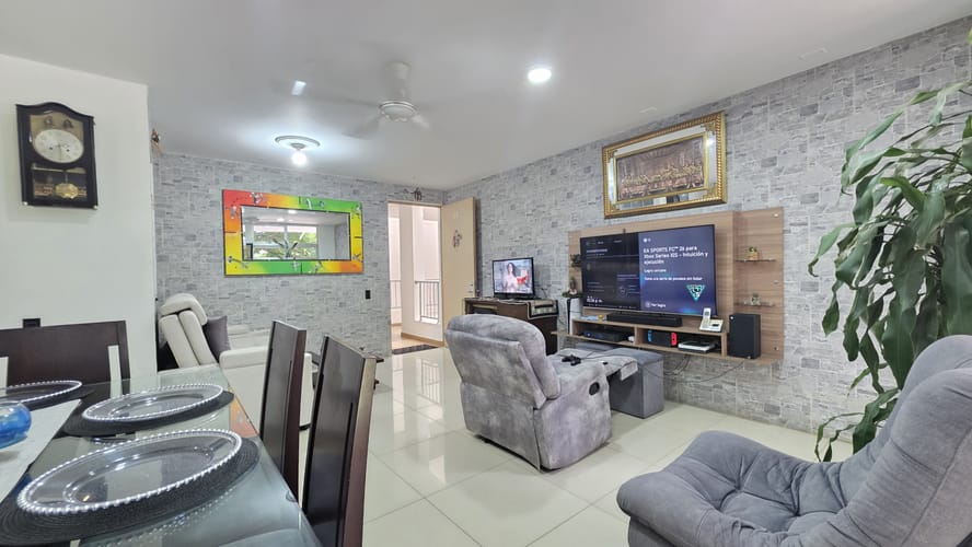 Apartamento de 4 alcobas en venta en Ciudad Capri, Cali, 112 m² · foto 3 de 21