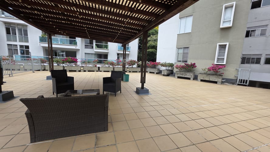 Apartamento de 4 alcobas en venta en Ciudad Capri, Cali, 112 m² · foto 17 de 21