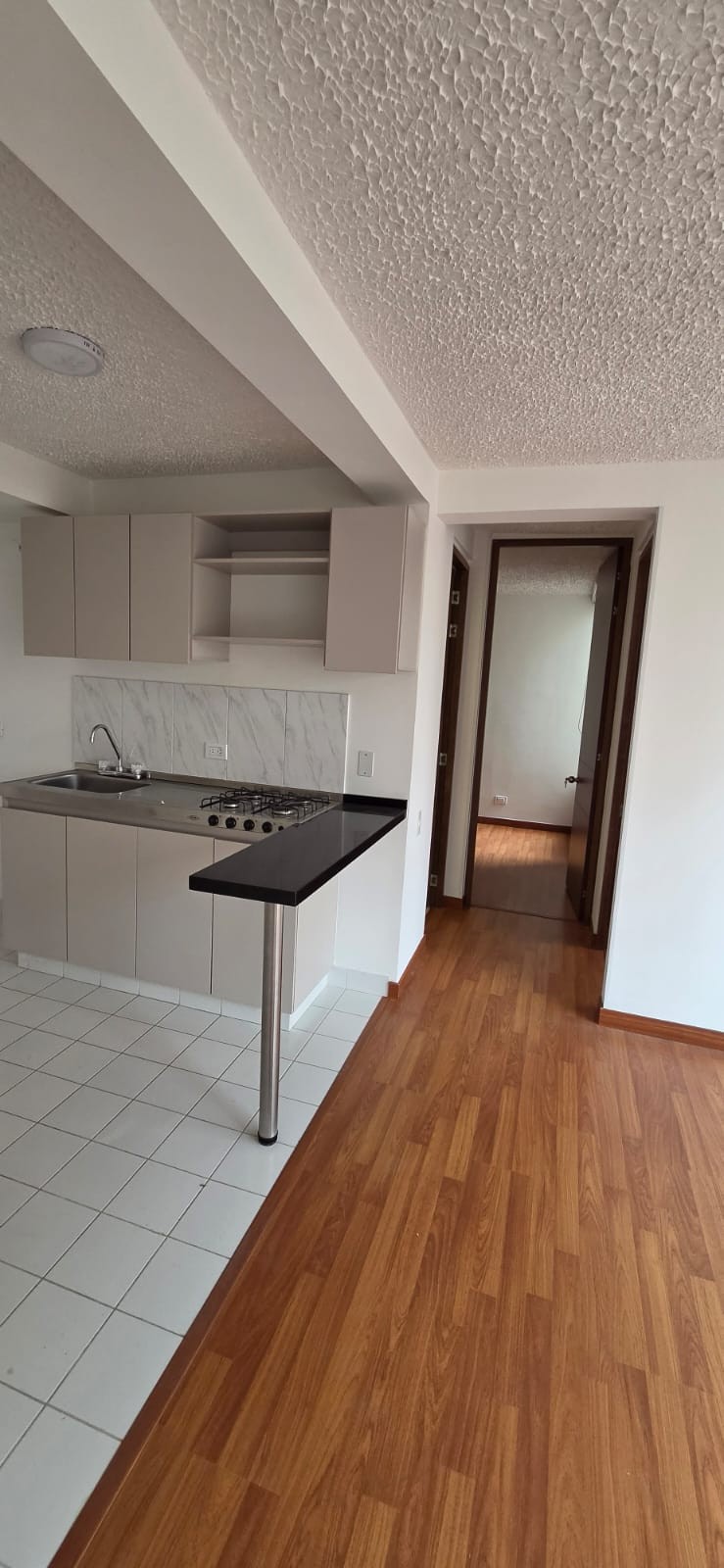 Apartamento en venta en Montevideo, Bogotá · foto 2 de 11