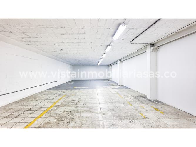 Bodega en arriendo en El Tablazo, Manizales, 880 m² · foto 2 de 13
