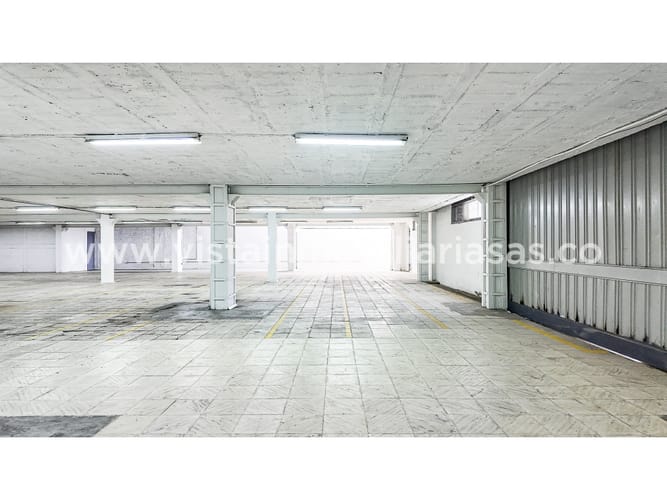 Bodega en arriendo en El Tablazo, Manizales, 880 m² · foto 4 de 13
