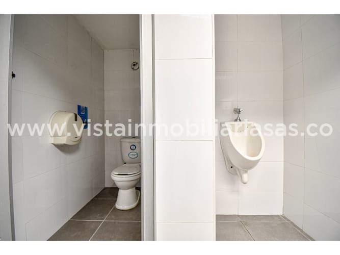 Local en venta en El Centro, Manizales, 300 m² · foto 20 de 23