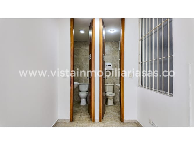 Local en venta en Avenida Santander, Manizales, 120 m² · foto 11 de 14