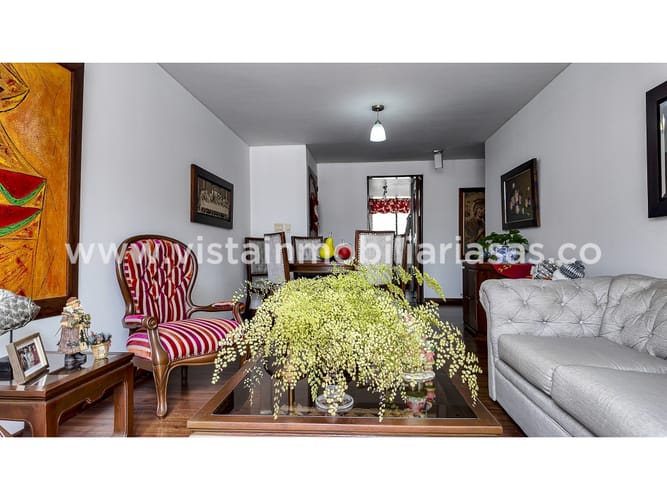 Apartamento de 3 alcobas en venta en Palermo, Manizales, 98 m² · foto 3 de 14
