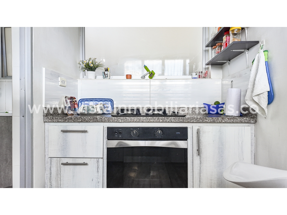 Apartamento en venta en Chipre, Manizales · foto 5 de 14