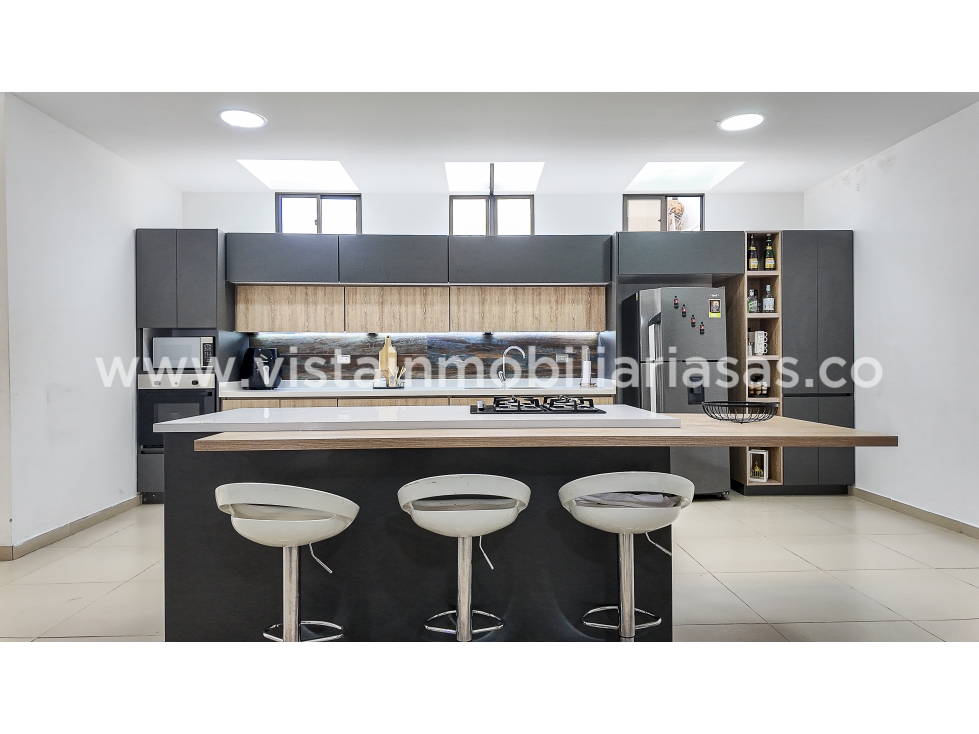 Casa en venta en Chipre, Manizales · foto 6 de 19