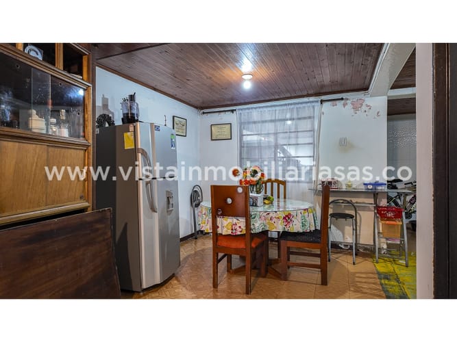 Lote en venta en Avenida Kevin Angel, Manizales, 140 m² · foto 2 de 15