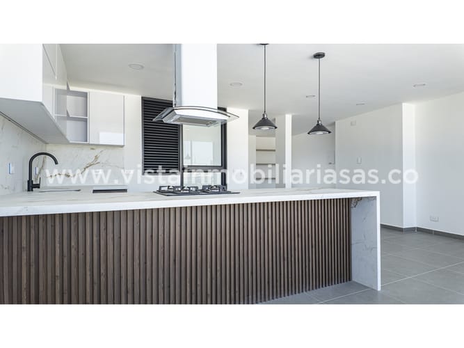 Apartamento de 3 alcobas en venta en El Campin, Manizales, 100 m² · foto 2 de 20