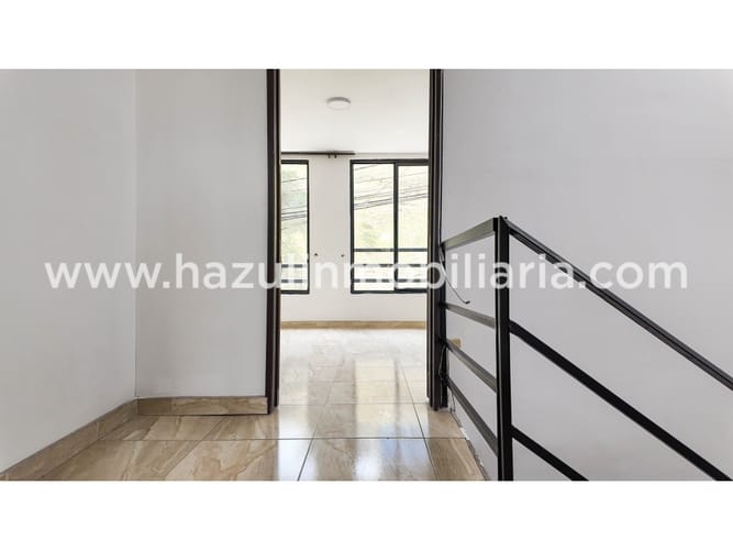 Casa de 3 alcobas en venta en Zona Industrial, Manizales, 120 m² · foto 5 de 24