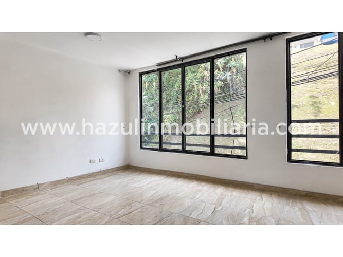 Casa de 3 alcobas en venta en Zona Industrial, Manizales, 120 m² · foto 6 de 24