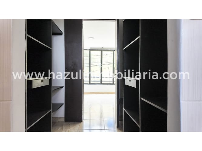 Casa de 3 alcobas en venta en Zona Industrial, Manizales, 120 m² · foto 9 de 24
