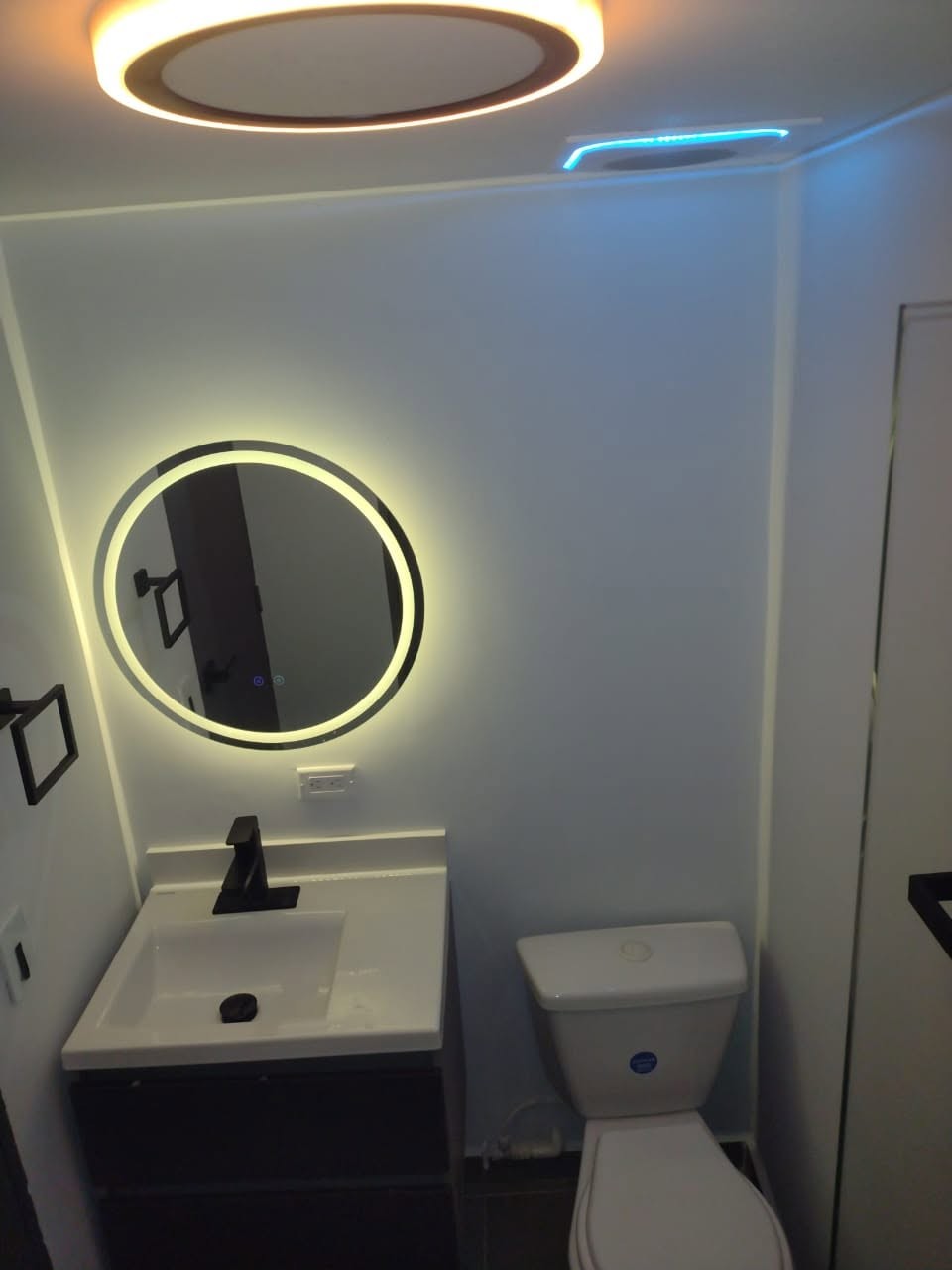 Apartamento en arriendo en Laureles, Medellín · foto 8 de 9