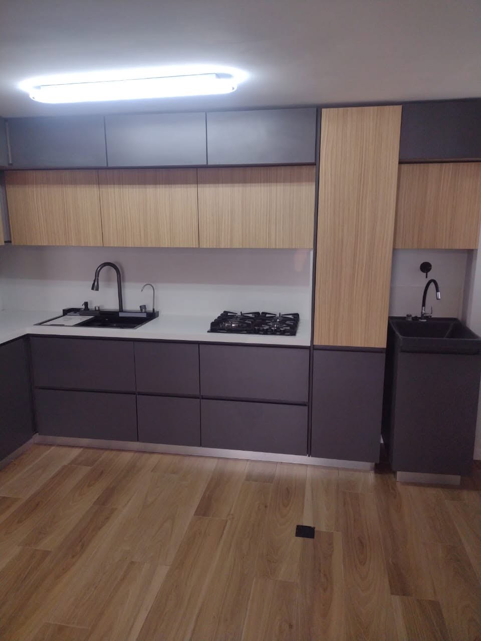 Apartamento en arriendo en Laureles, Medellín · foto 5 de 9