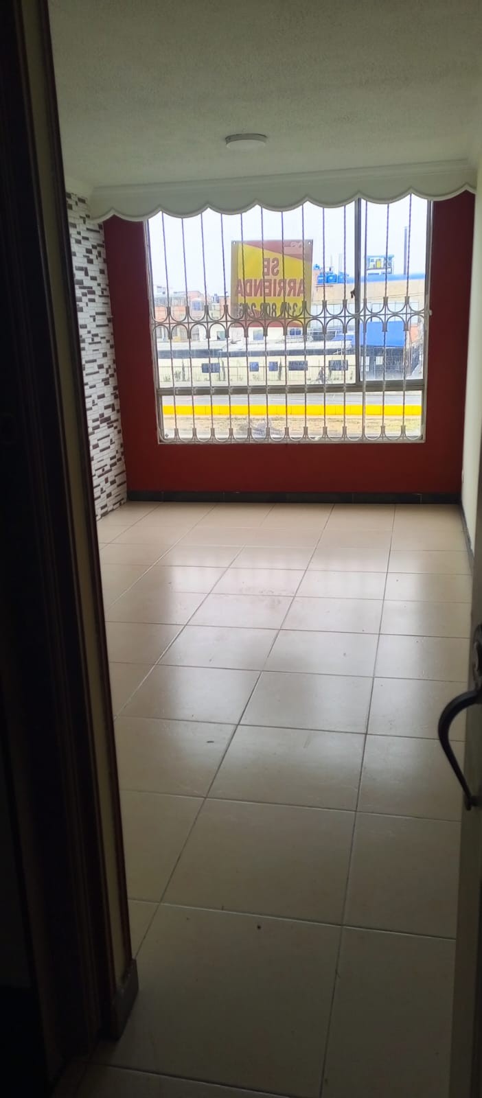 Apartamento en arriendo en Britalia, Bogotá · foto 2 de 18