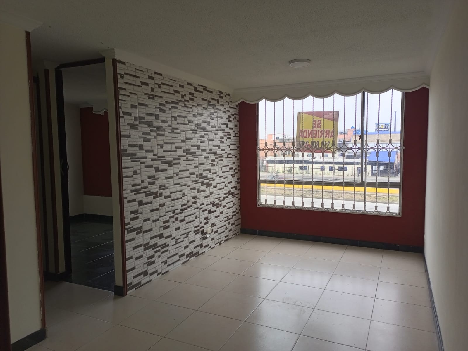 Apartamento en arriendo en Britalia, Bogotá · foto 3 de 18