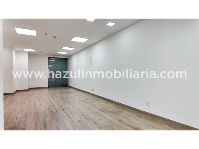 Oficina en arriendo en Los Laureles, Manizales, 30 m² · foto 7 de 7
