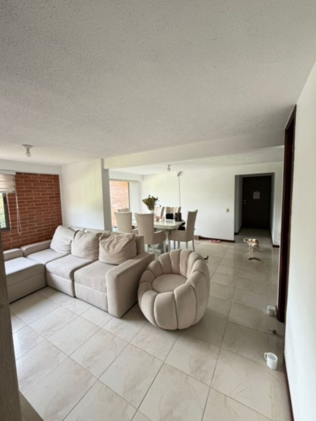 Apartamento en venta en Santa Teresita, Medellín · foto 2 de 22