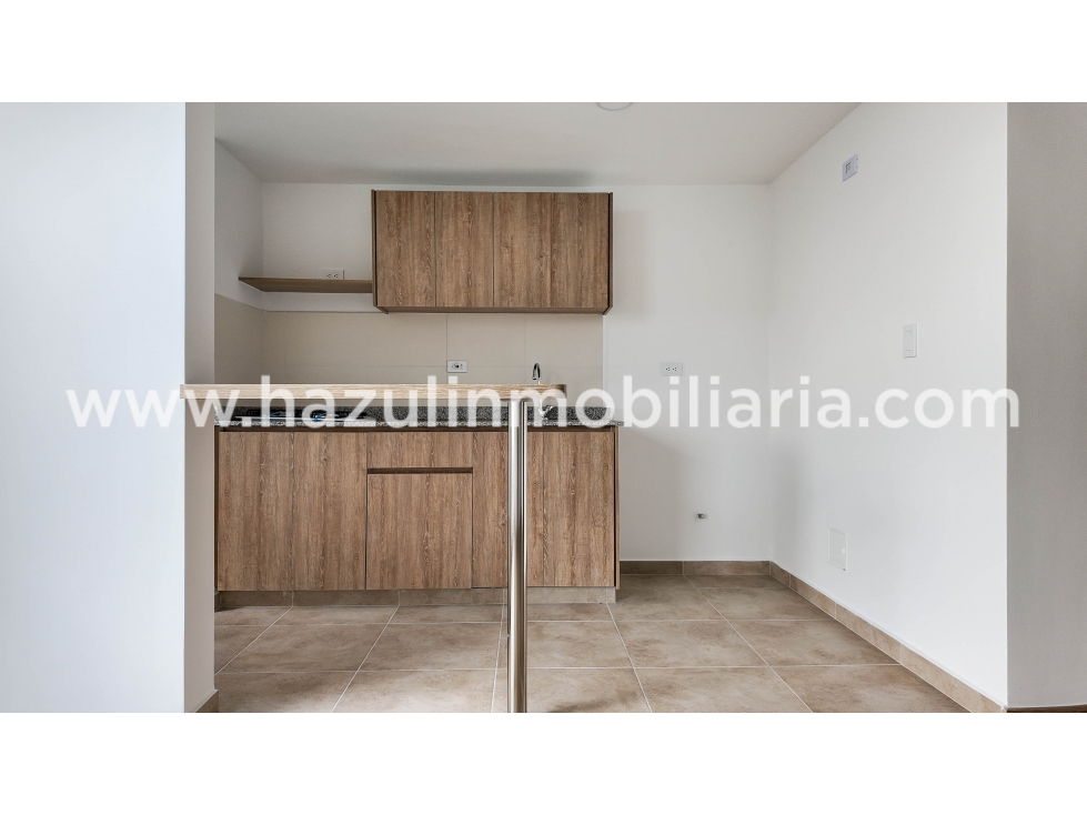 Apartamento en venta en Chipre, Manizales · foto 2 de 15