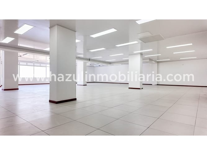 Local en arriendo en Avenida Santander, Manizales, 275 m² · foto 9 de 24