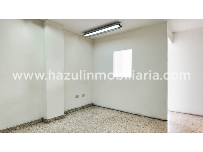 Oficina en arriendo en El Centro, Manizales, 30 m² · foto 3 de 6