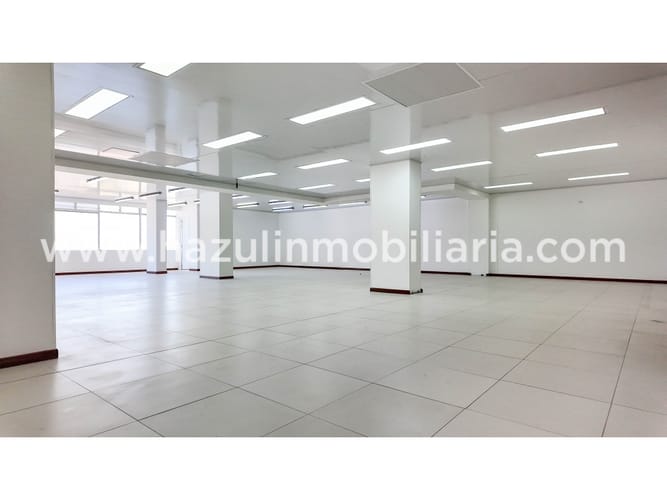 Local en arriendo en Avenida Santander, Manizales, 275 m² · foto 14 de 24