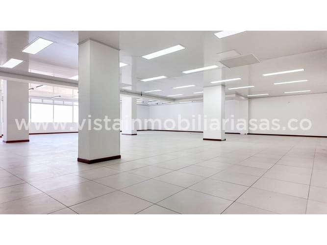 Local en arriendo en Avenida Santander, Manizales, 275 m² · foto 15 de 24