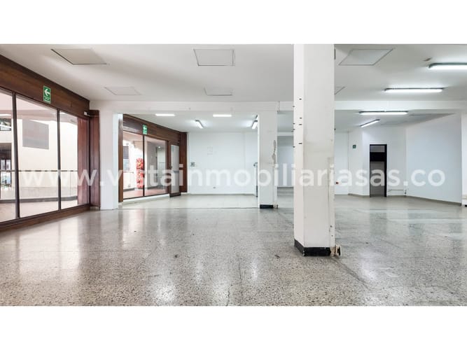 Local en arriendo en Avenida Santander, Manizales, 186 m² · foto 18 de 24