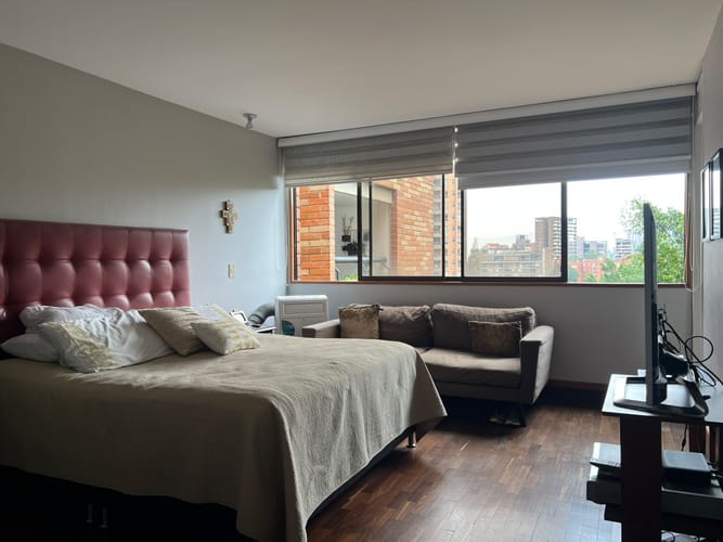 Apartamento de 2 alcobas en venta en El Poblado, Medellín, 174 m² · foto 14 de 16
