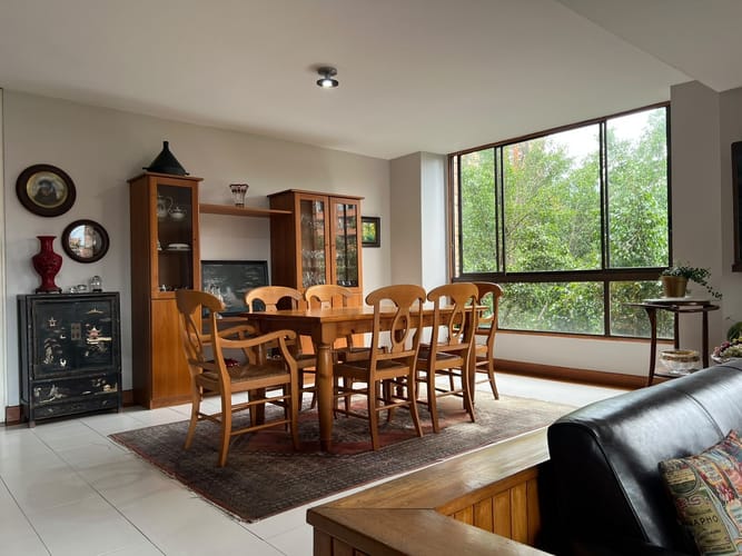 Apartamento de 2 alcobas en venta en El Poblado, Medellín, 174 m² · foto 5 de 16