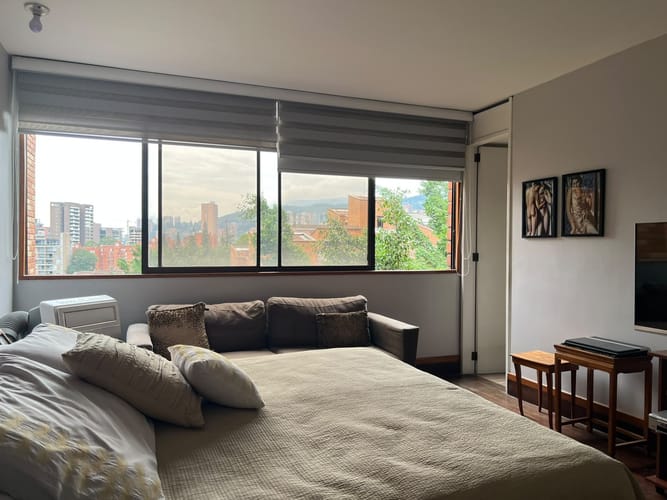 Apartamento de 2 alcobas en venta en El Poblado, Medellín, 174 m² · foto 12 de 16