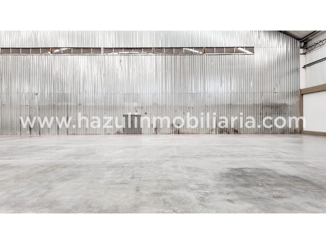 Bodega en arriendo en Malteria, Manizales, 2820 m² · foto 3 de 24