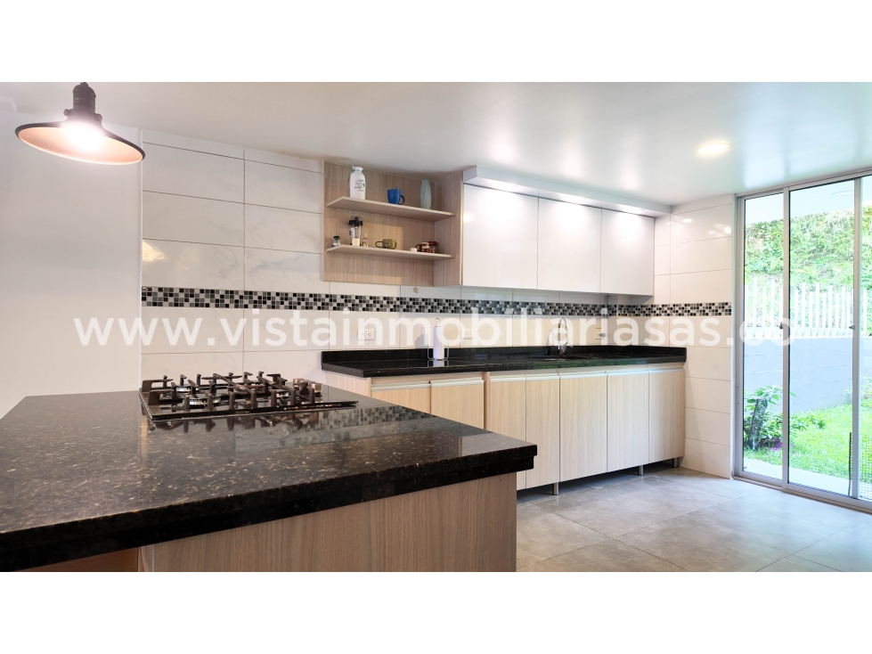 Casa en venta en Chipre, Manizales · foto 4 de 23