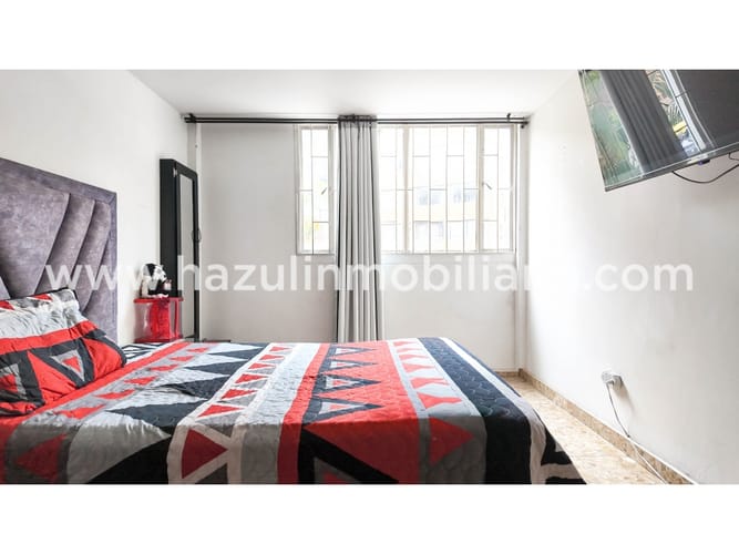 Apartamento de 3 alcobas en venta en Sacatin Viejo, Manizales, 77 m² · foto 2 de 7