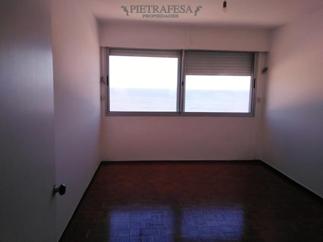 Apartamento en alquiler, 3 dormitorios, 2 baños. Pocitos. · Foto 6