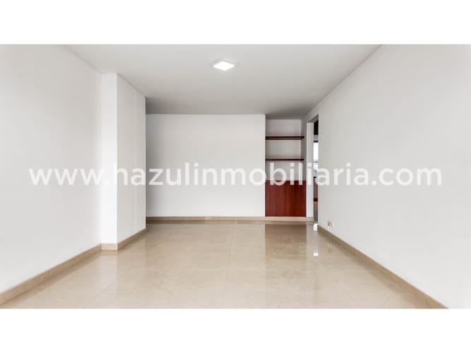 Apartamento de 3 alcobas en venta en San Rafael, Manizales, 82 m² · foto 3 de 19