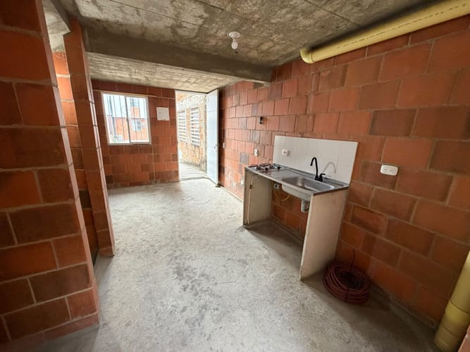 Casa de 2 alcobas en venta en El Carmelo, Candelaria, 41 m² · foto 4 de 22