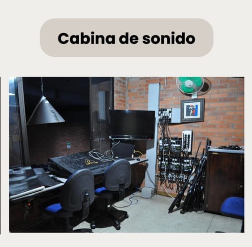Edificio en venta en San Diego, Medellín, 1652 m² · foto 6 de 24