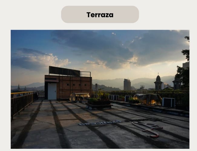 Edificio en venta en San Diego, Medellín, 1652 m² · foto 19 de 24