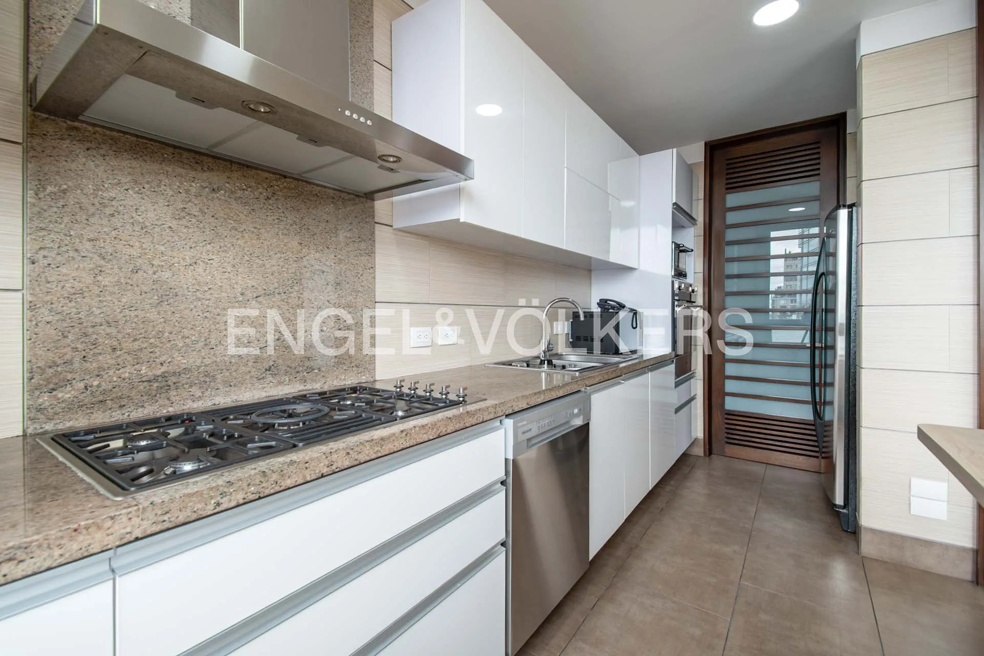 Apartamento en venta en Chicó Alto, Bogotá · foto 5 de 17