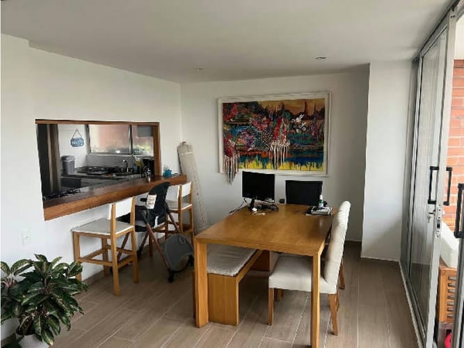 Apartamento de 2 alcobas en venta en El Tesoro, Medellín, 116 m² · foto 3 de 24