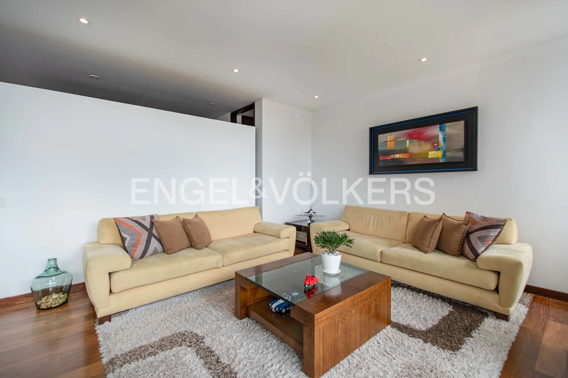 Apartamento en venta en Chicó Alto, Bogotá · foto 2 de 17