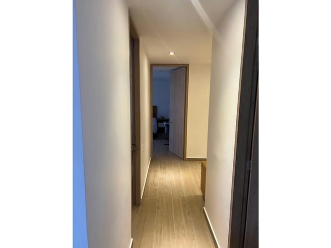 Apartamento de 2 alcobas en venta en El Tesoro, Medellín, 116 m² · foto 21 de 24