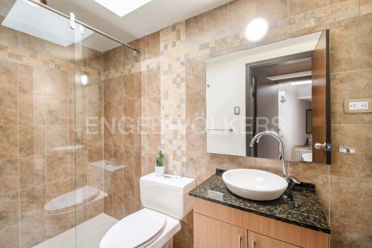 Casa de 3 alcobas en venta en Ilarco, Bogotá, 348 m² · foto 16 de 23