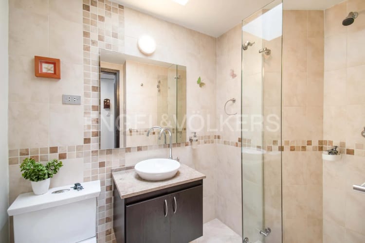 Casa de 3 alcobas en venta en Ilarco, Bogotá, 348 m² · foto 13 de 23