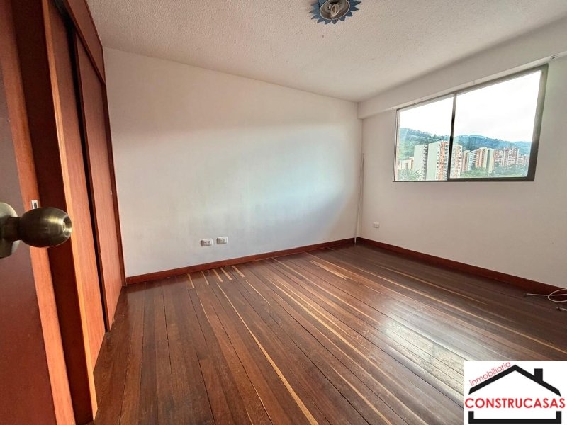 Apartamento en arriendo en Belén, Medellín · foto 8 de 16