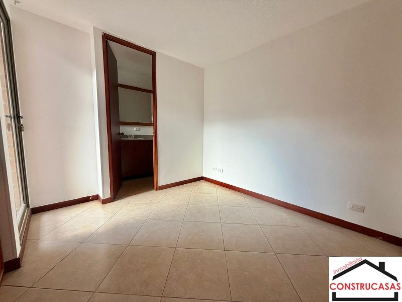 Apartamento en arriendo en Belén, Medellín · foto 14 de 16