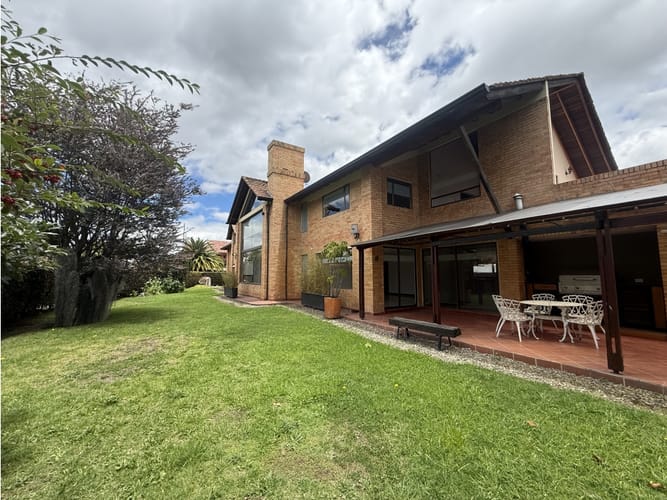 Casa en arriendo en Canelon, Cajicá · foto 2 de 24