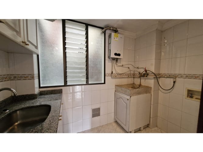Apartamento en venta en Las Villas, Bogotá · foto 5 de 24