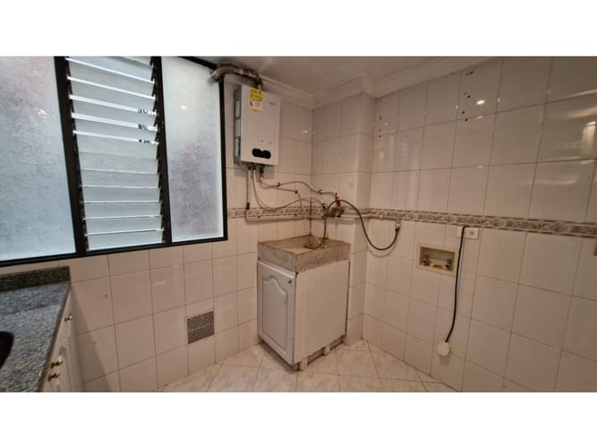 Apartamento en venta en Las Villas, Bogotá · foto 6 de 24