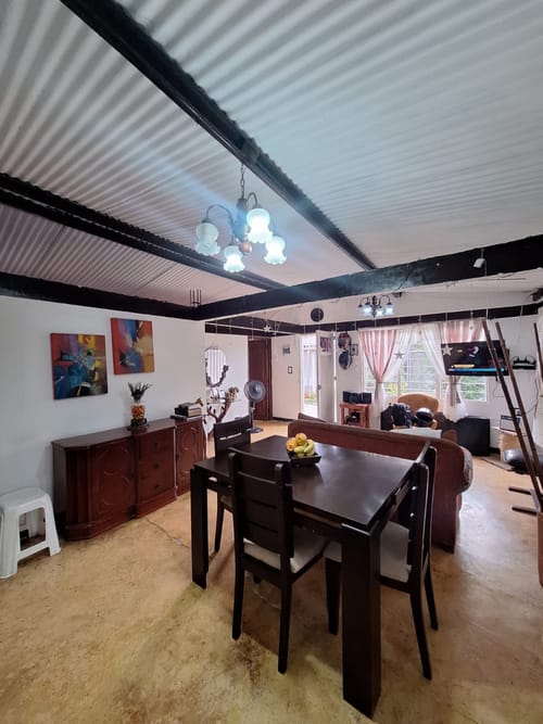 Casa de 3 alcobas en venta en Golondrinas, Cali · foto 6 de 16